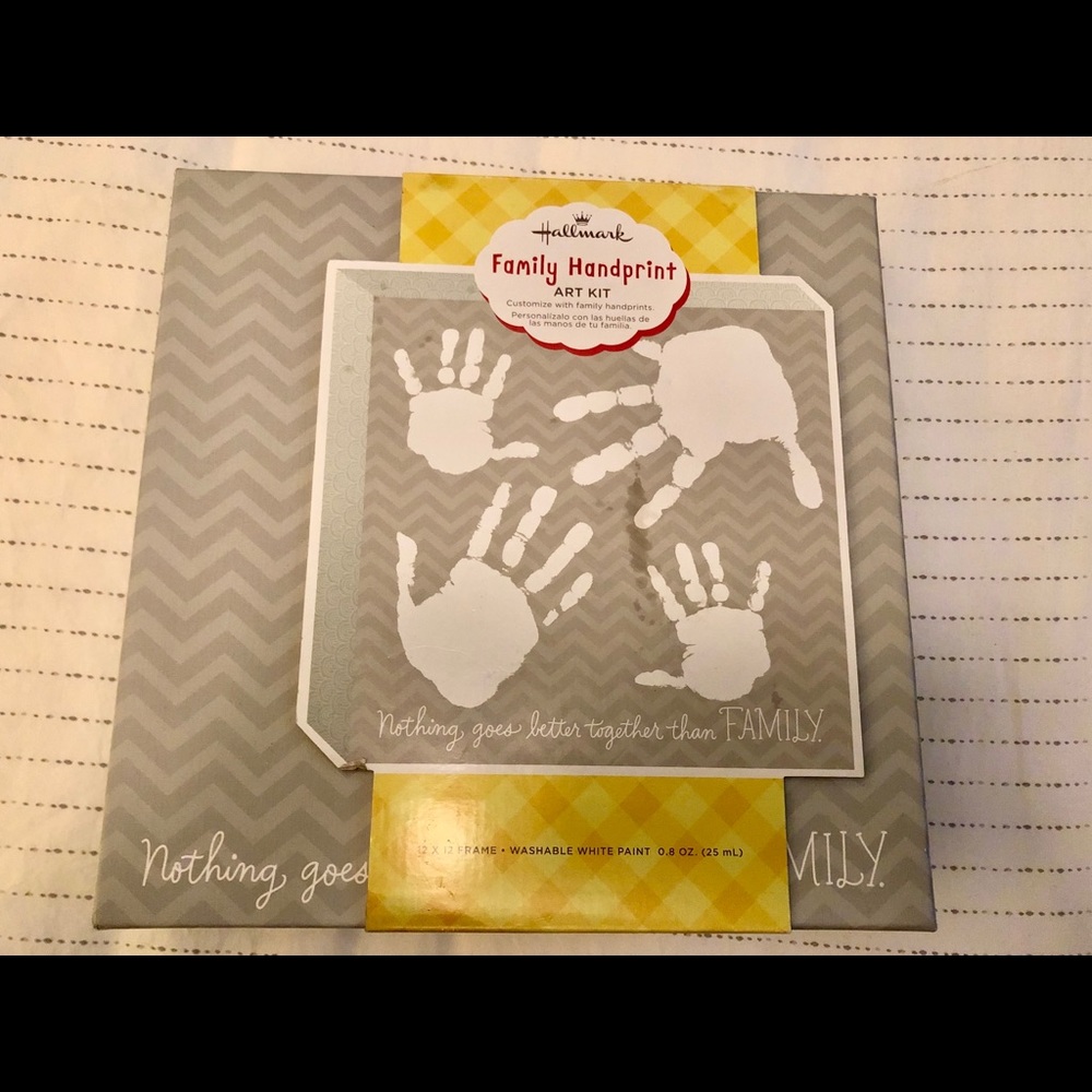 NWT Hallmark Family Handprint Art Kit 3/$20